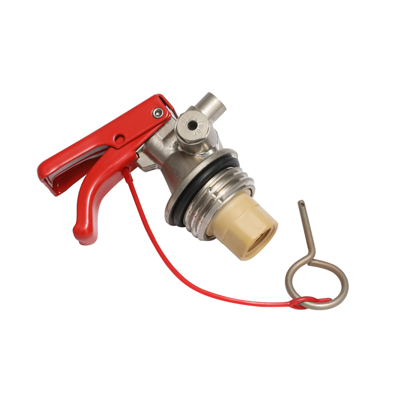 What are the advantages of the parabolic spray shape of the Sagging Sprinkler Head?